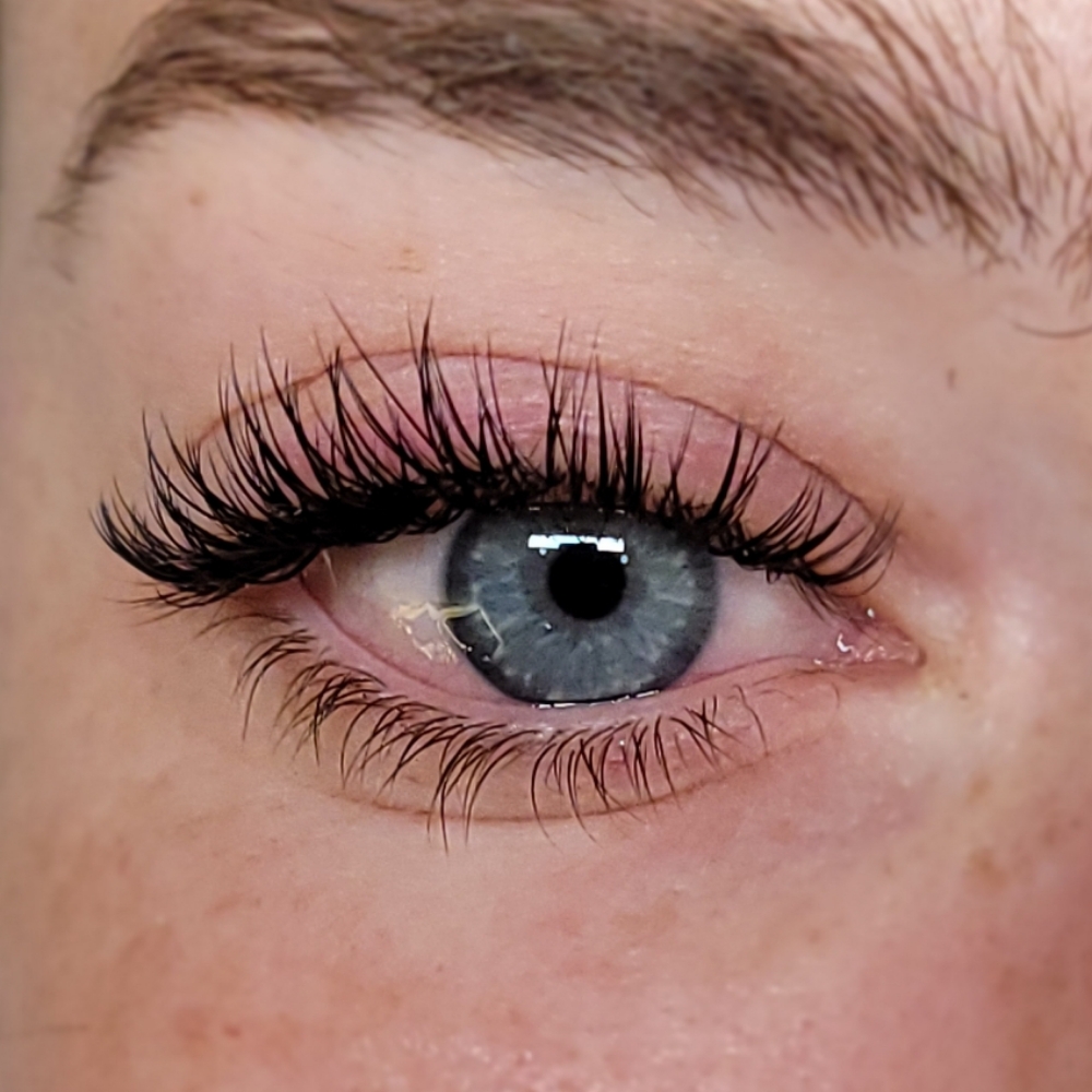 Foreign Lash Fill at California Cosmetics 707 in Mckinleyville, CA