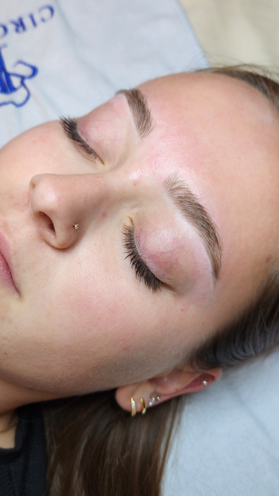 Brow Maintenence *Returning Clients