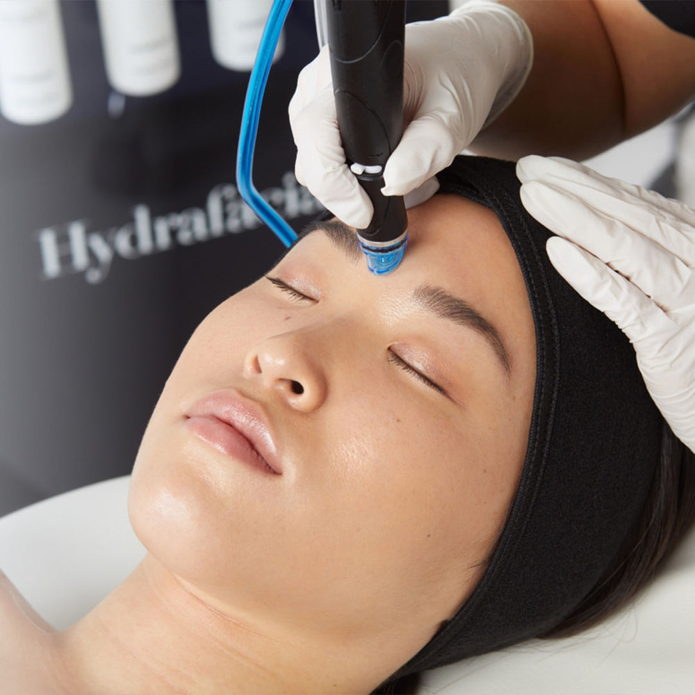 Delux HydraFacial