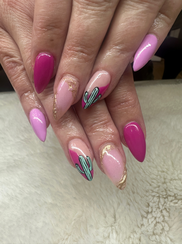 Nail Fix at Polished Up Nails in Hagerman, ID
