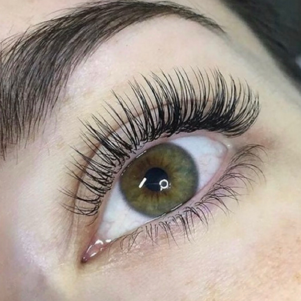1.5hr - Classic Lash Extension at Pretty Esthetics Beauty Bar in Natick, MA