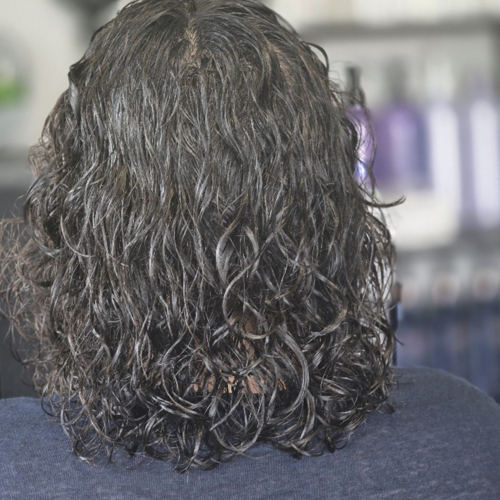 Deep Conditioning Treatment at Dreamcuts and Styles Hair Salon in Fulshear, TX