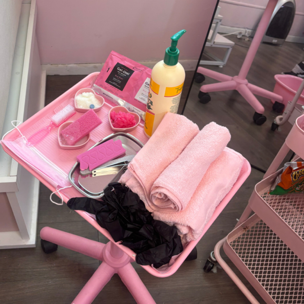 Wet Pedicure at Missbehavin’Nails in Concord, CA