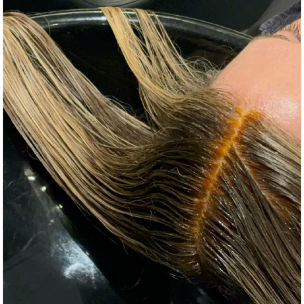 Root Touch at Hair.lashedbymal in Oklahoma City, OK