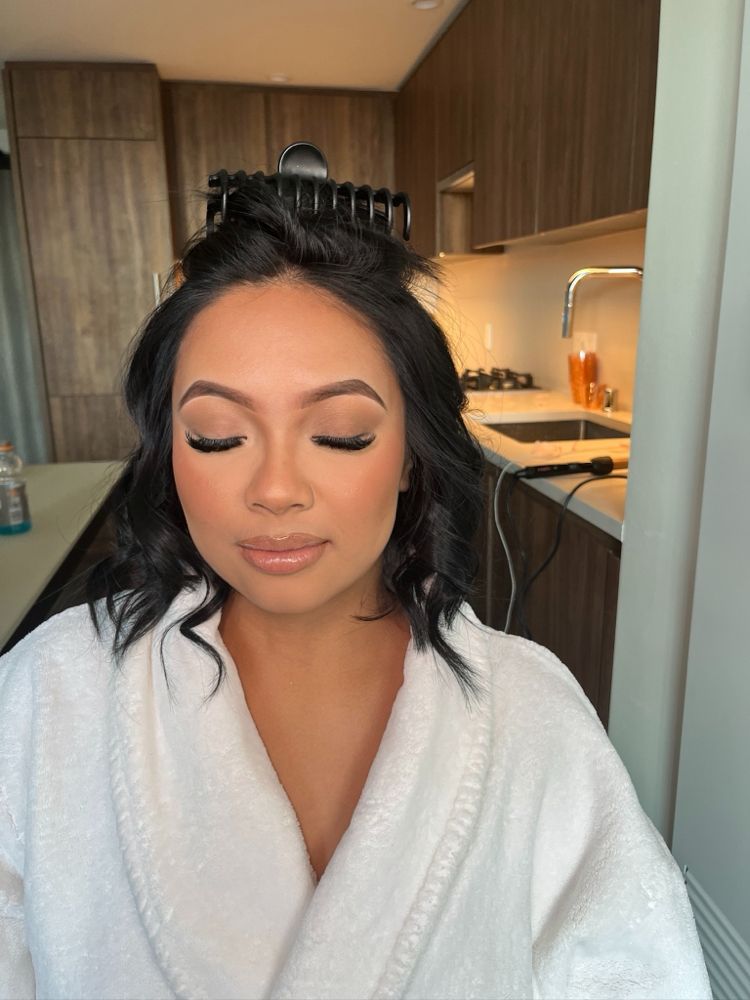 Soft Glam at Aesthetics By Aishlyn in Seattle, WA
