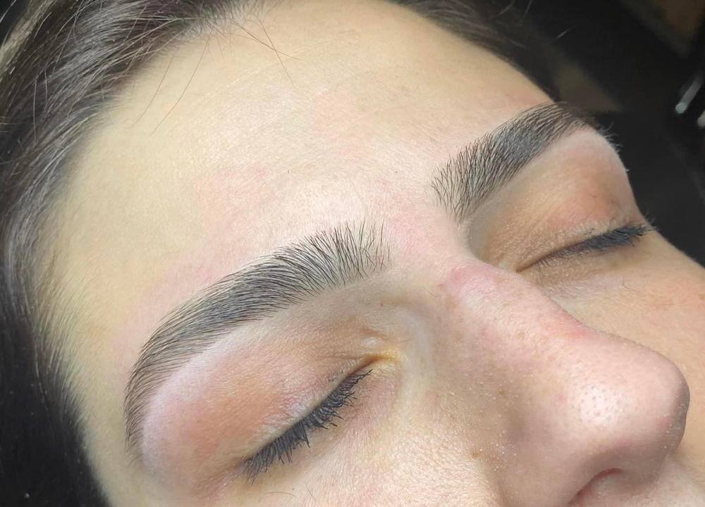 Brow Thread