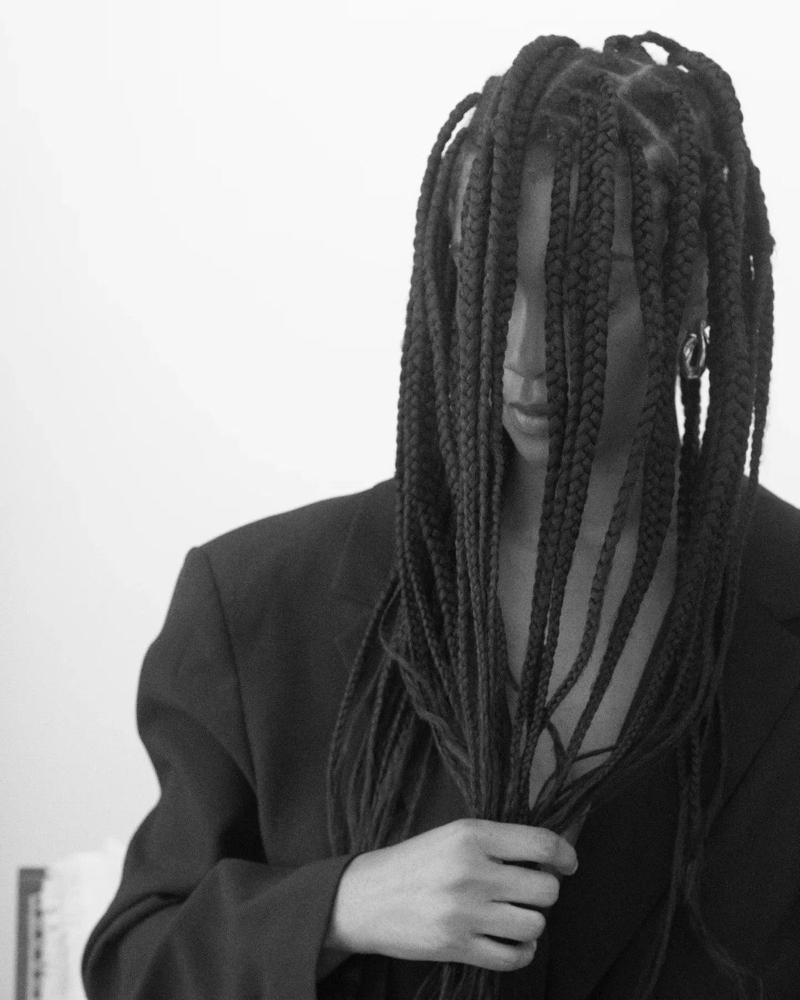 Medium Knotless Box Braids