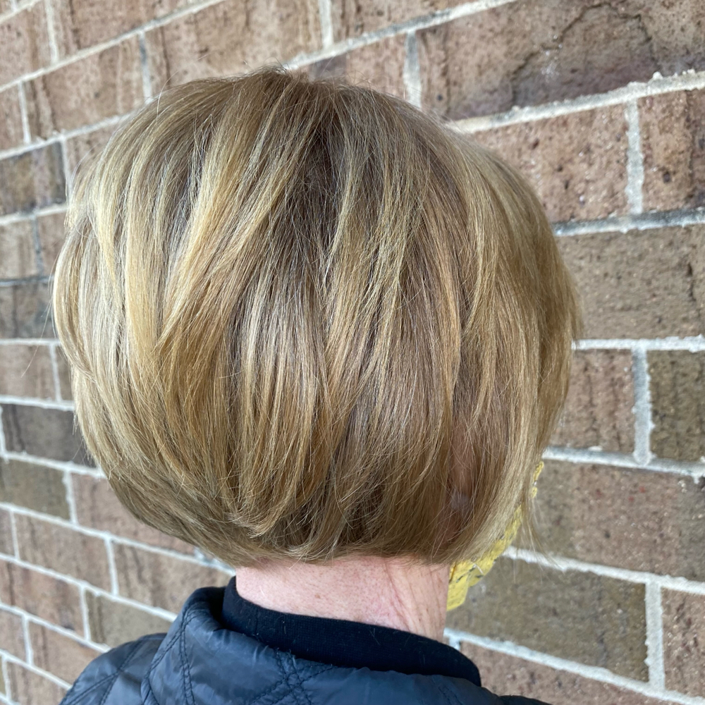 Pixie-Short Haircut