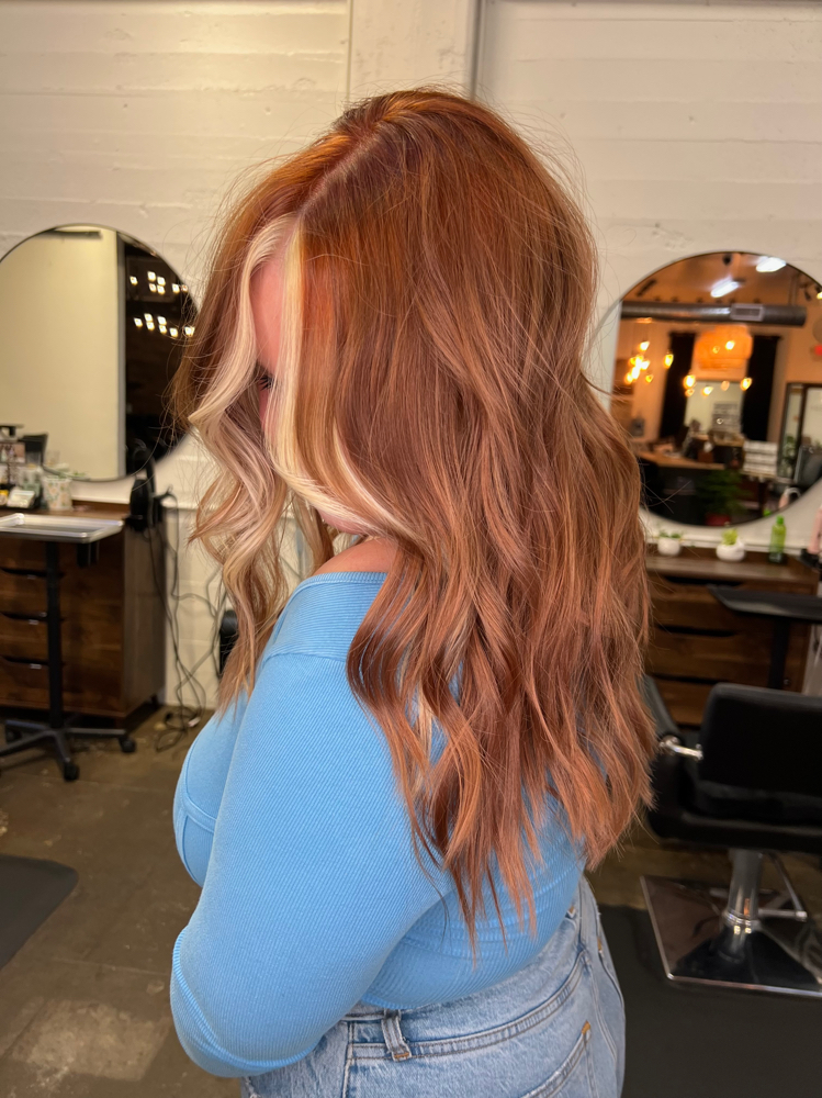 Custom Color/Blonding