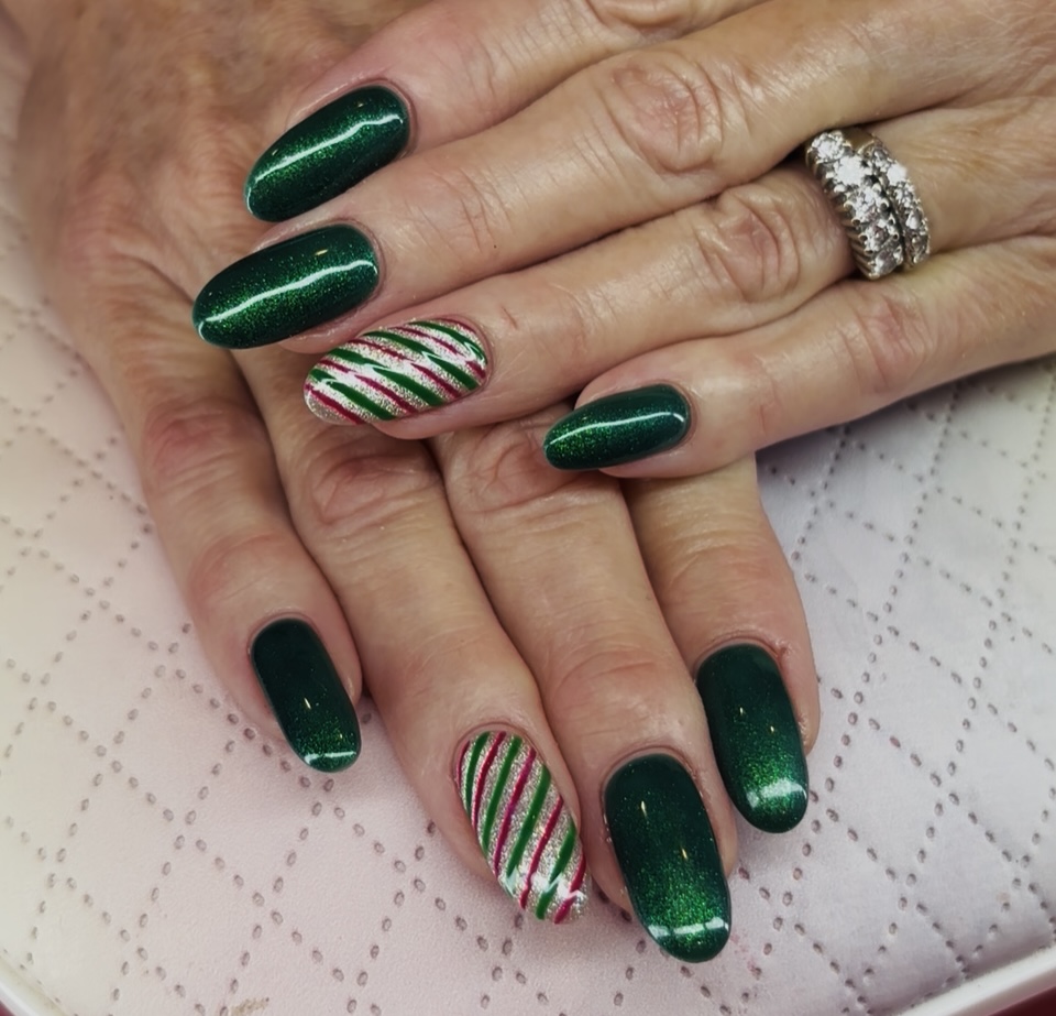 Rubber Base Gel Manicure