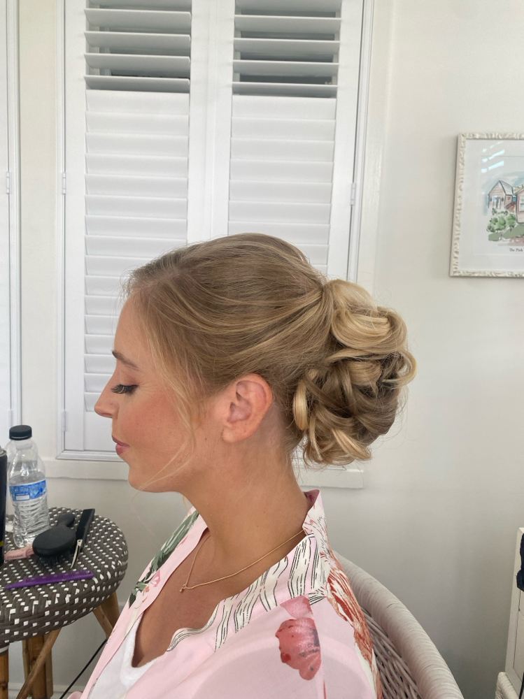 Curl Styling/ Up do
