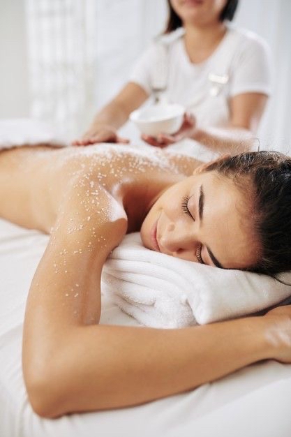 Exfoliacion Y Masaje De Espalda