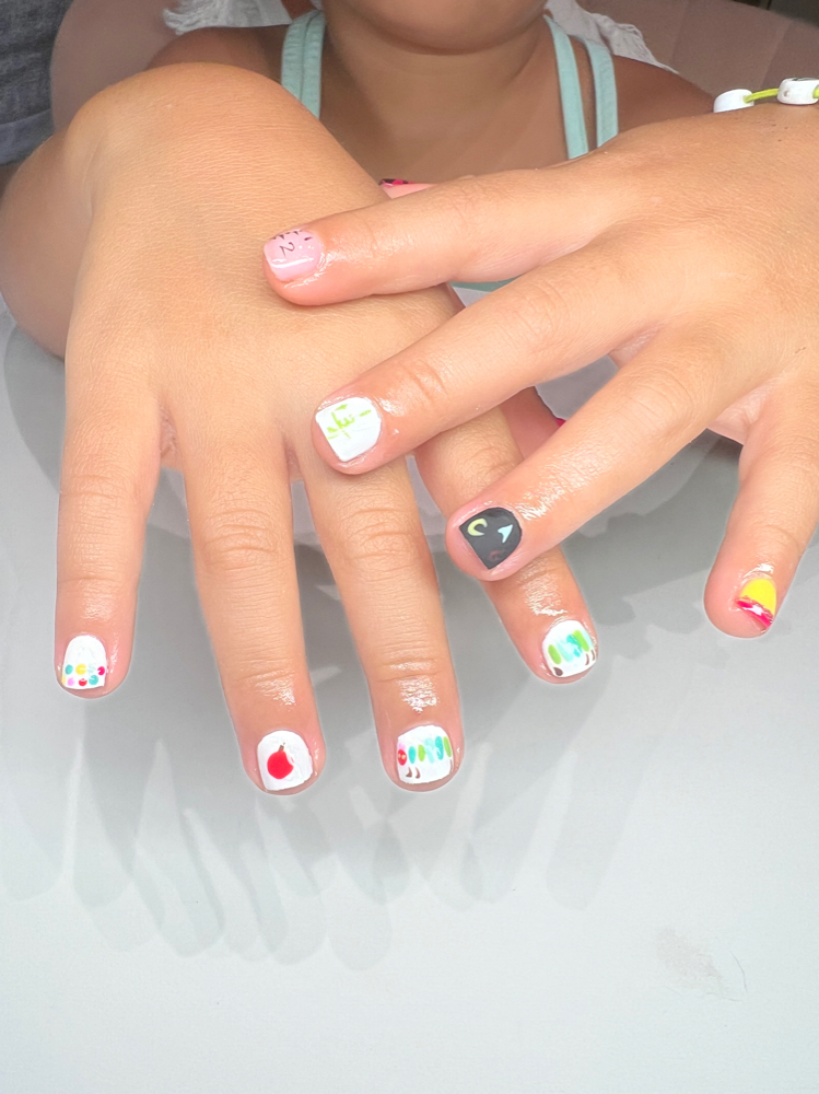 Kids Mani