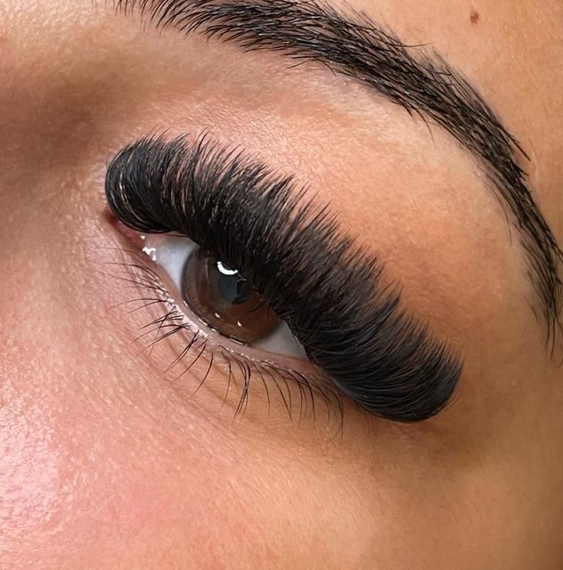 Mega volume lash extensions fullset