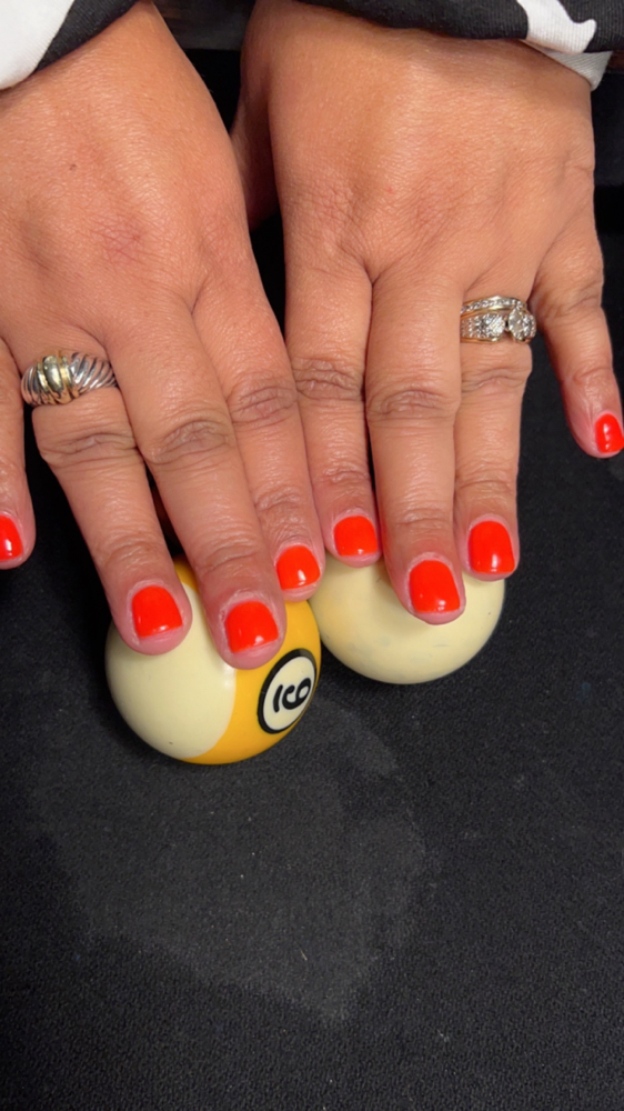 Gel Manicure (solid color)