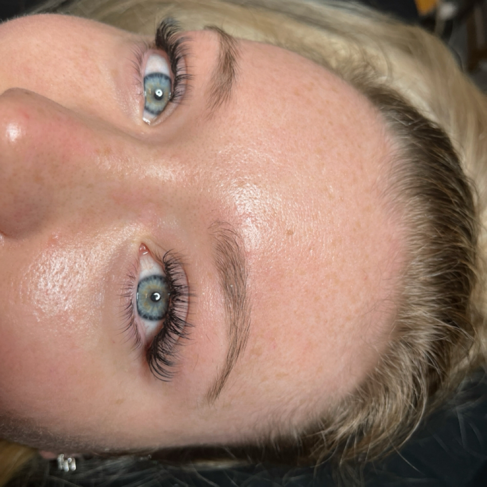 Hybrid Eyelash Extension Set at Rain Spa in Rhinebeck, NY