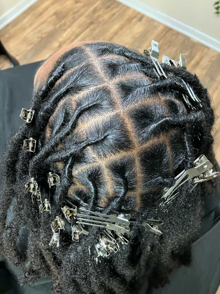 Crocheted Retwist at The LOC Spot in Buffalo, NY