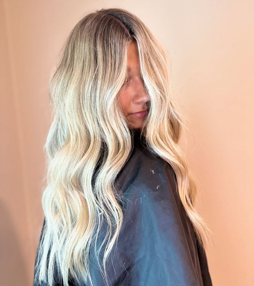 Full Highlight/Teasylight 🐚 at Hair by Abby in Louisville, KY