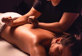 Lomi Lomi Hawaiian Massage