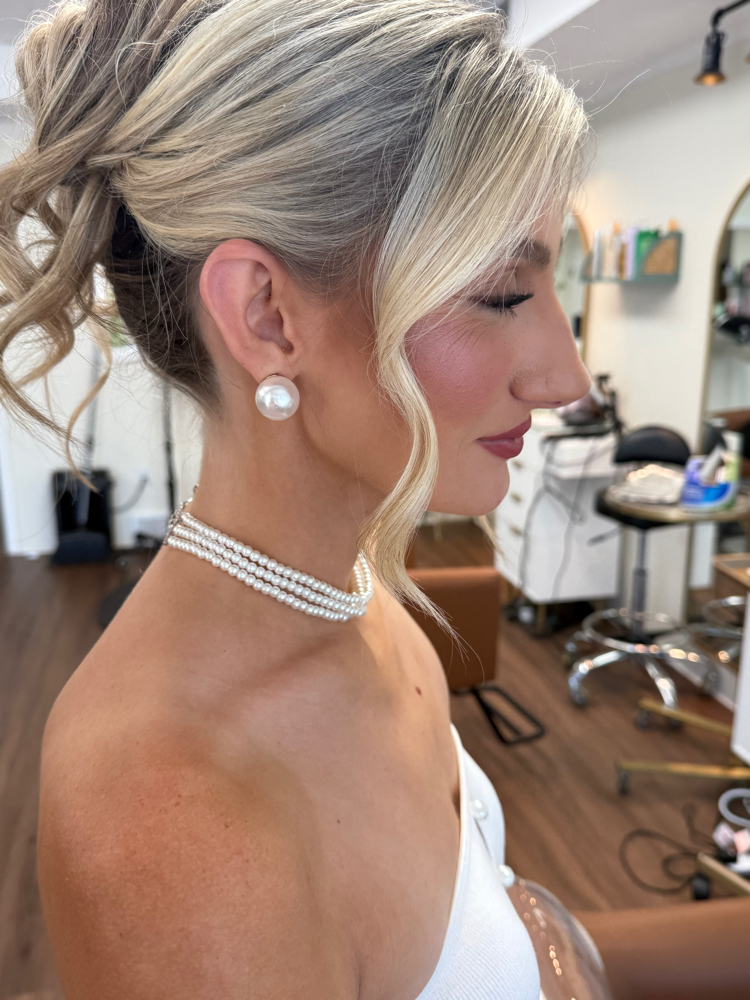 Bridal trial at Bei Capelli in Palmer, MA