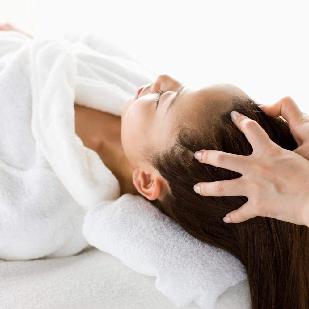 Deluxe Scalp Therapy Treatment