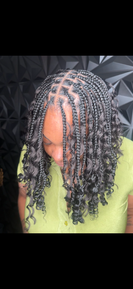 Bob Length Knotless with Boho at K.M.H.&S. Braiding in Chicago, IL