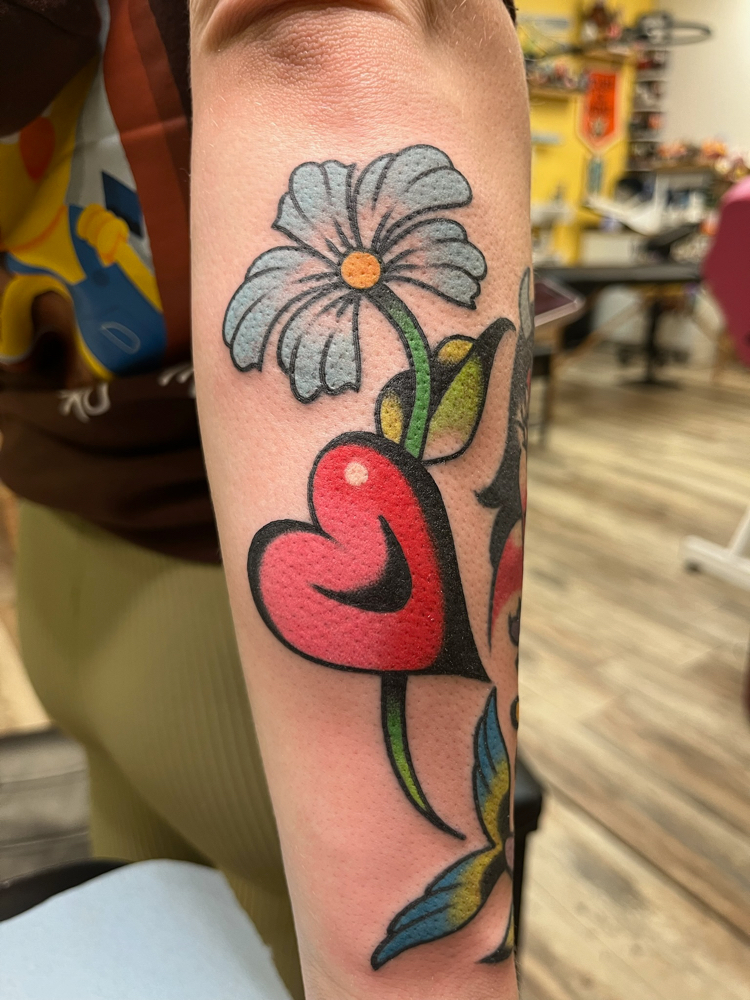 Medium Flash Tattoo