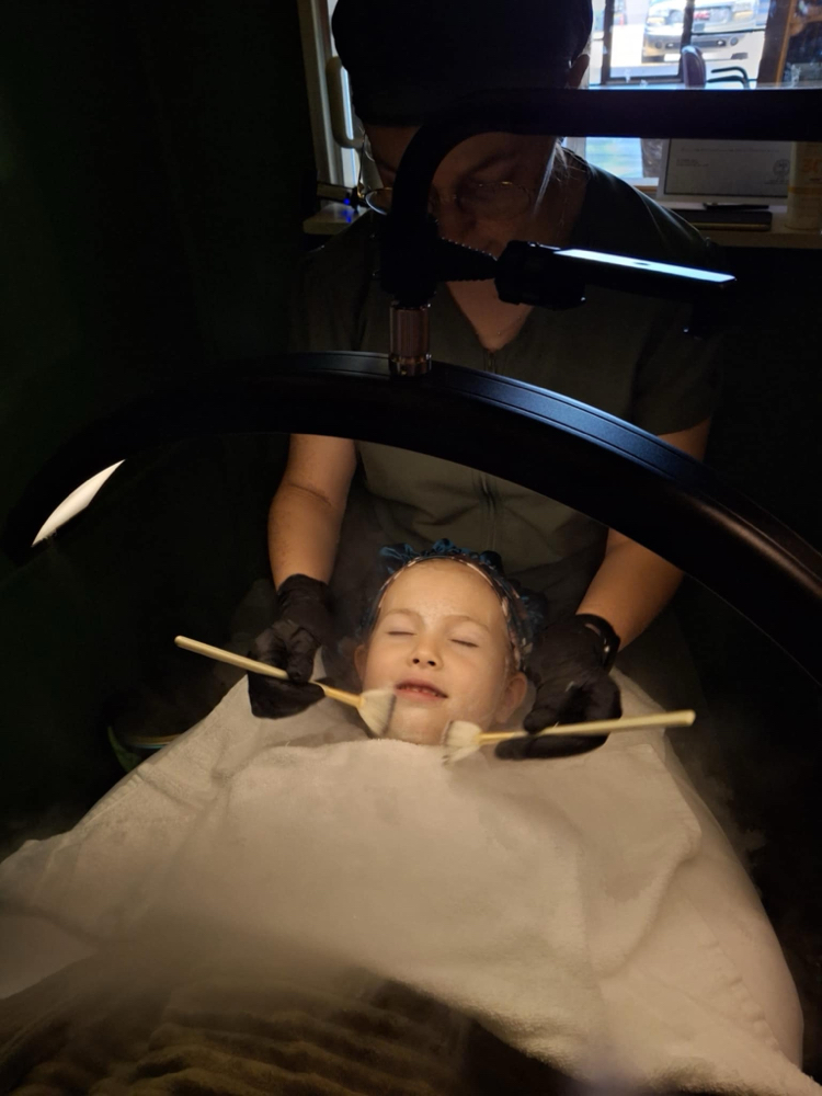 Deluxe Facial