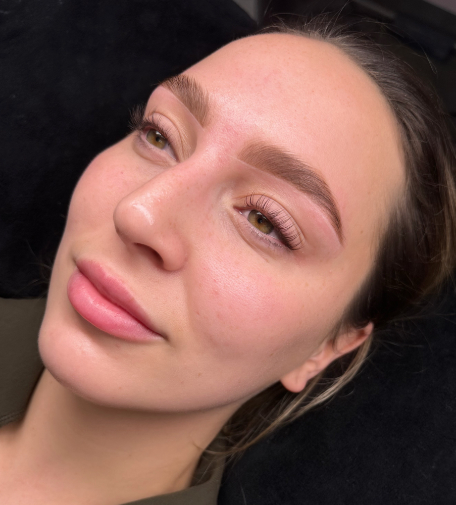 Lash Lift & Tint + Brow Lamination