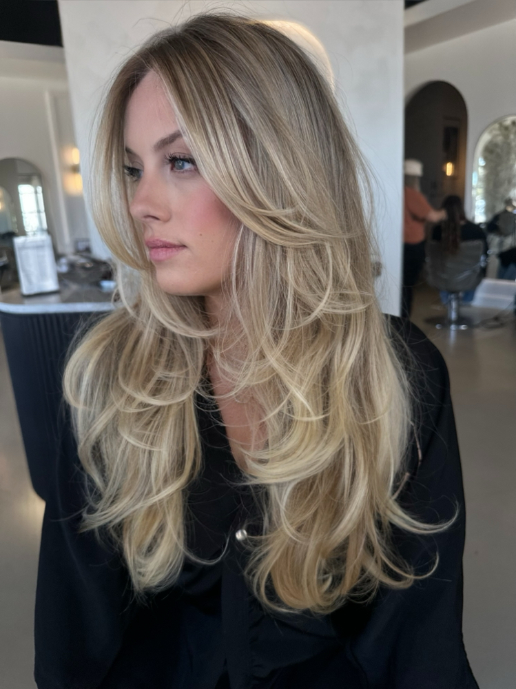 Blowout at Taylar Lee Hair in Nashville, TN