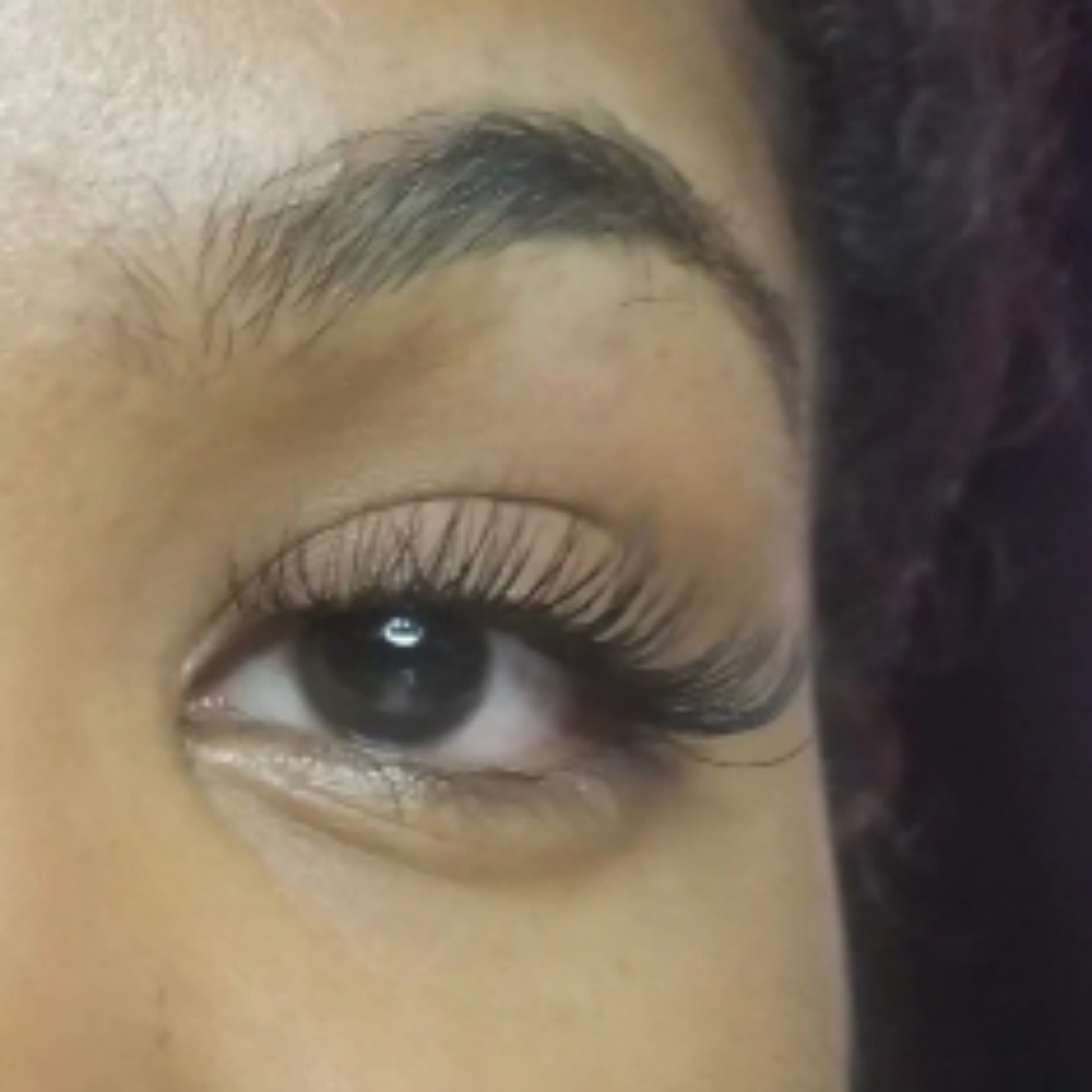 Lash weekly touch up at DeeLux Spa in Smyrna, GA