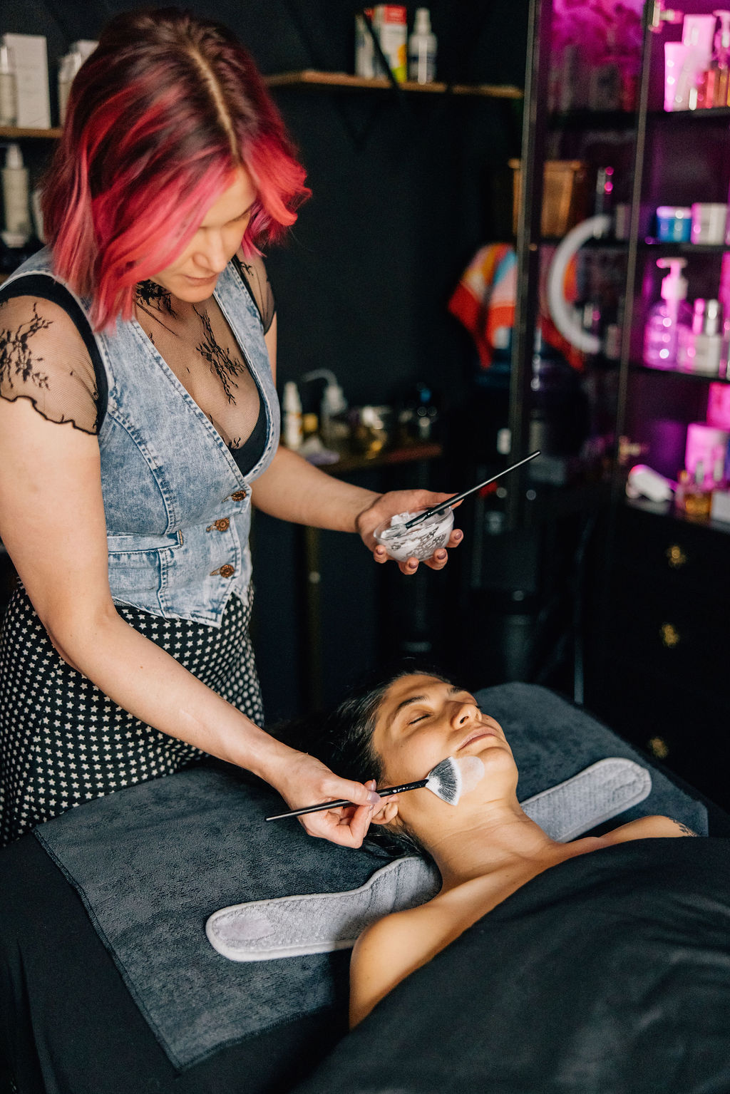 60 Minute Mobile Facial