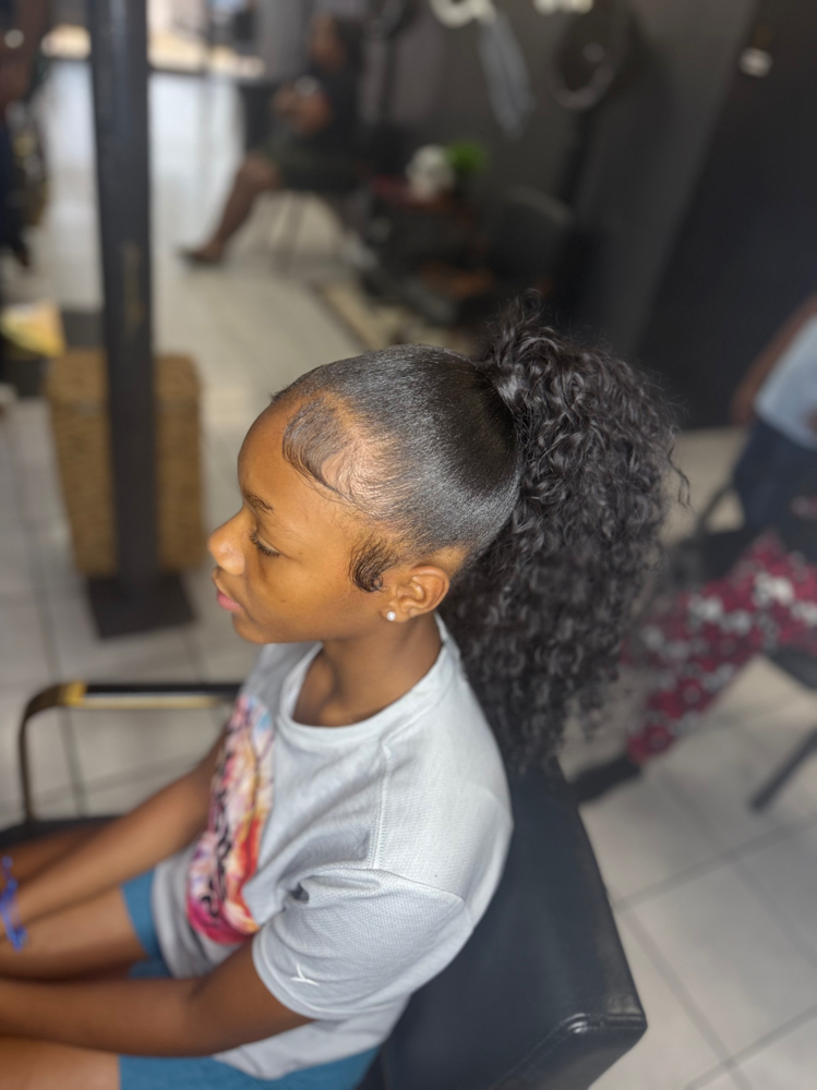 Ponytail at RoyalTea Stylez in Houston, TX