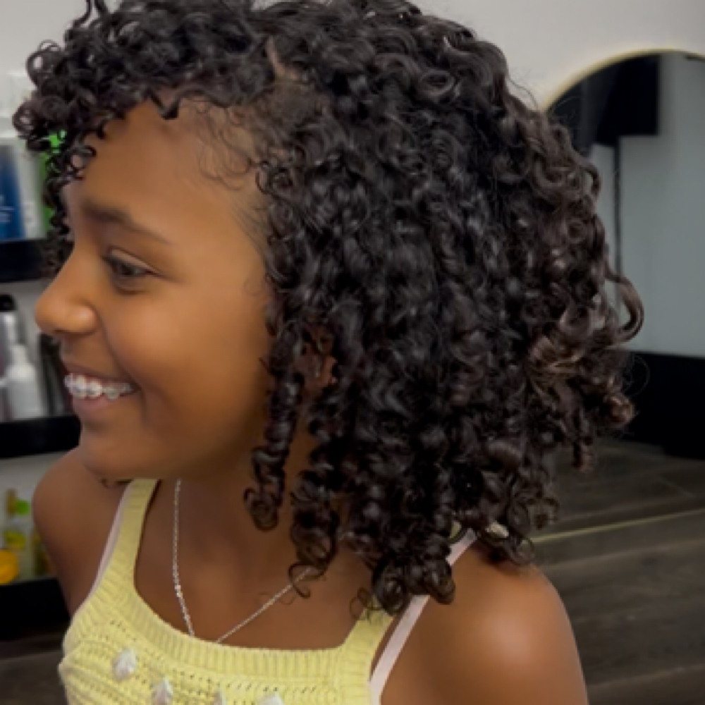 CONFIDENT CURLS 101 at Jenn The Genie in Woodland Hills, CA