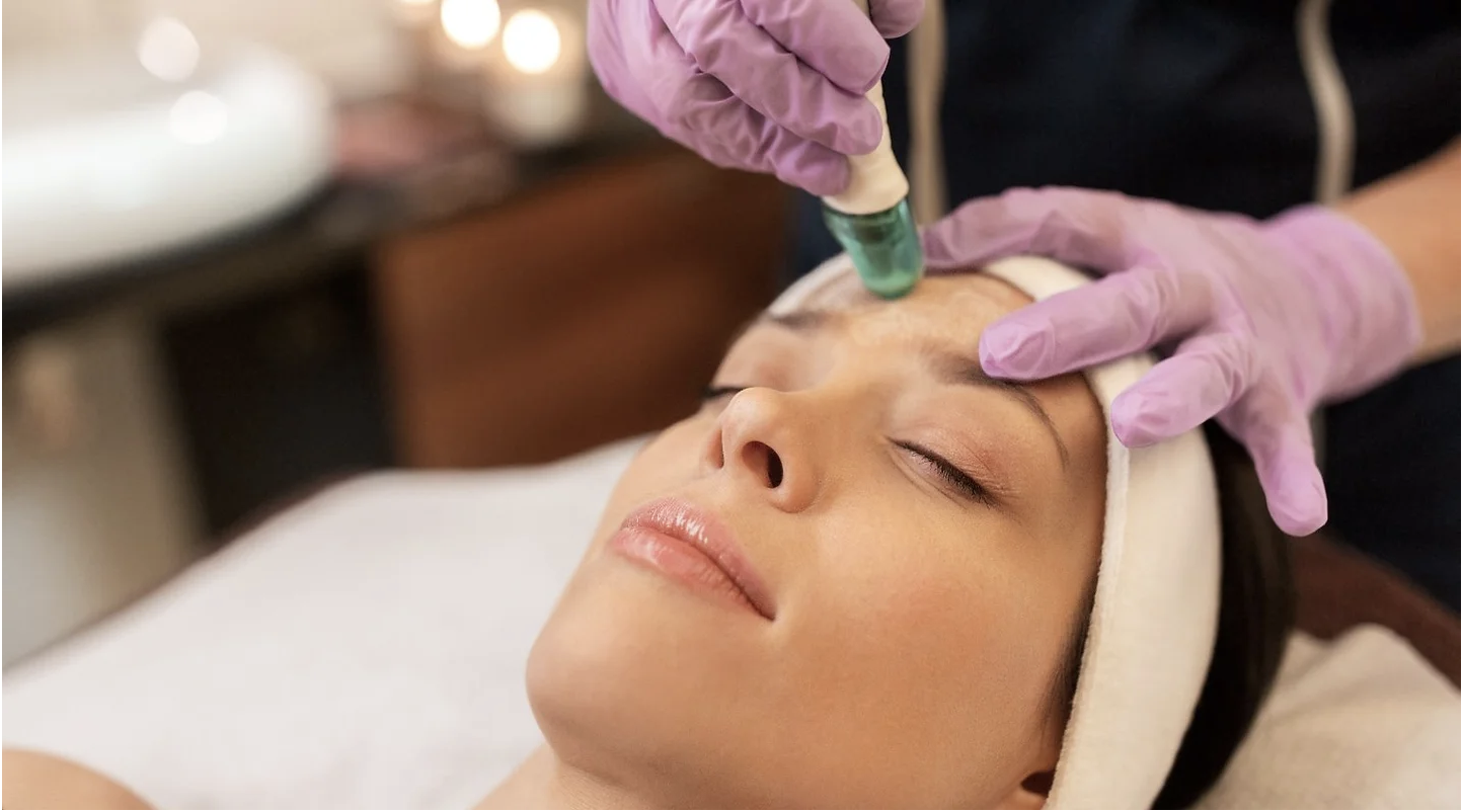 Aqua Facial