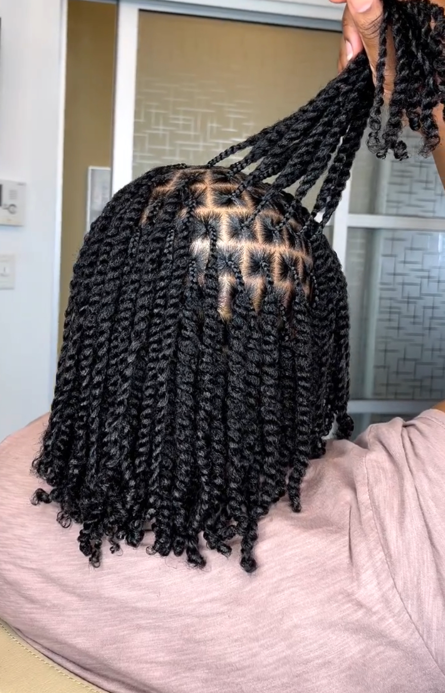 SMed Two Strand Twist/out - 🚫4:30