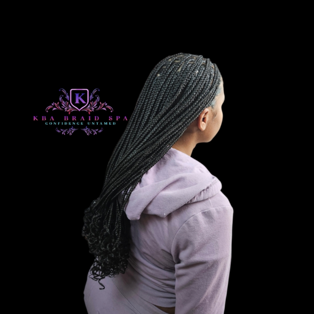 Midback Knotless Braids at KBA Braid Spa in Hazel Crest, IL