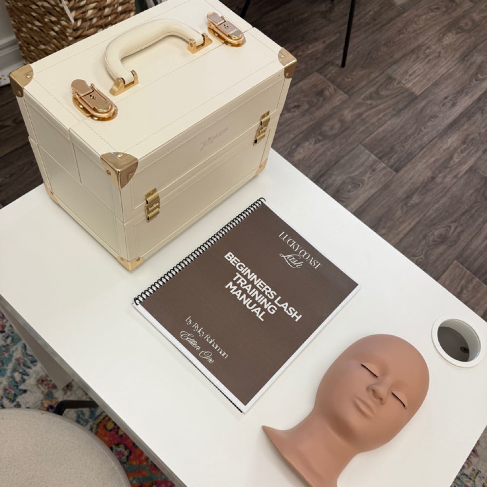 Beginners Private Lash Training at Lucky Coast Lash in Brookfield, WI