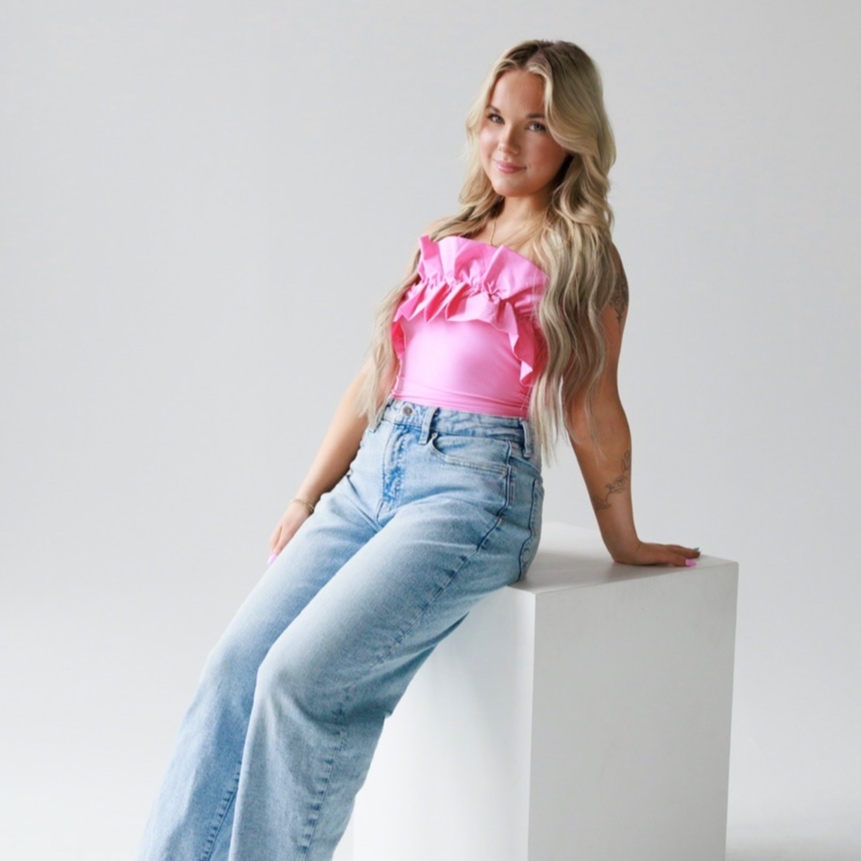 Consultation at Hair By Noa Ashlyn in Mission, KS