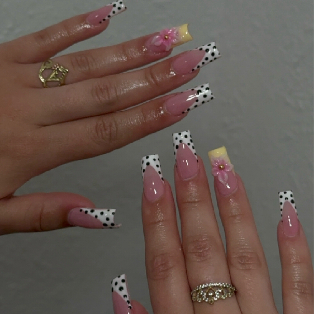MODEL SET at SETS BY SAVY in Riverside/Grand Terrace, CA