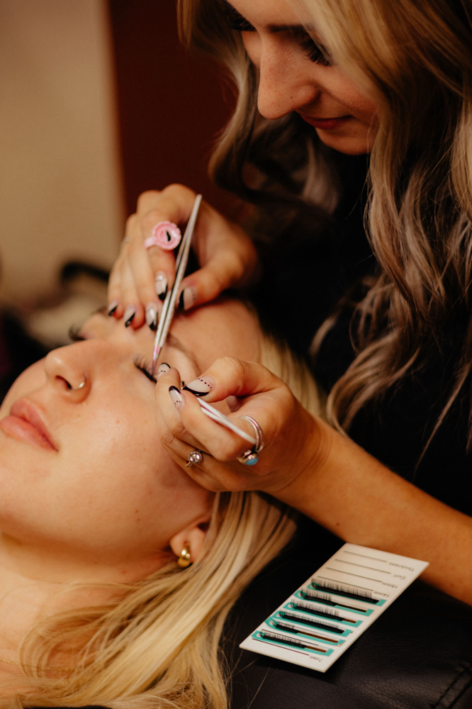 Lash Touch Up