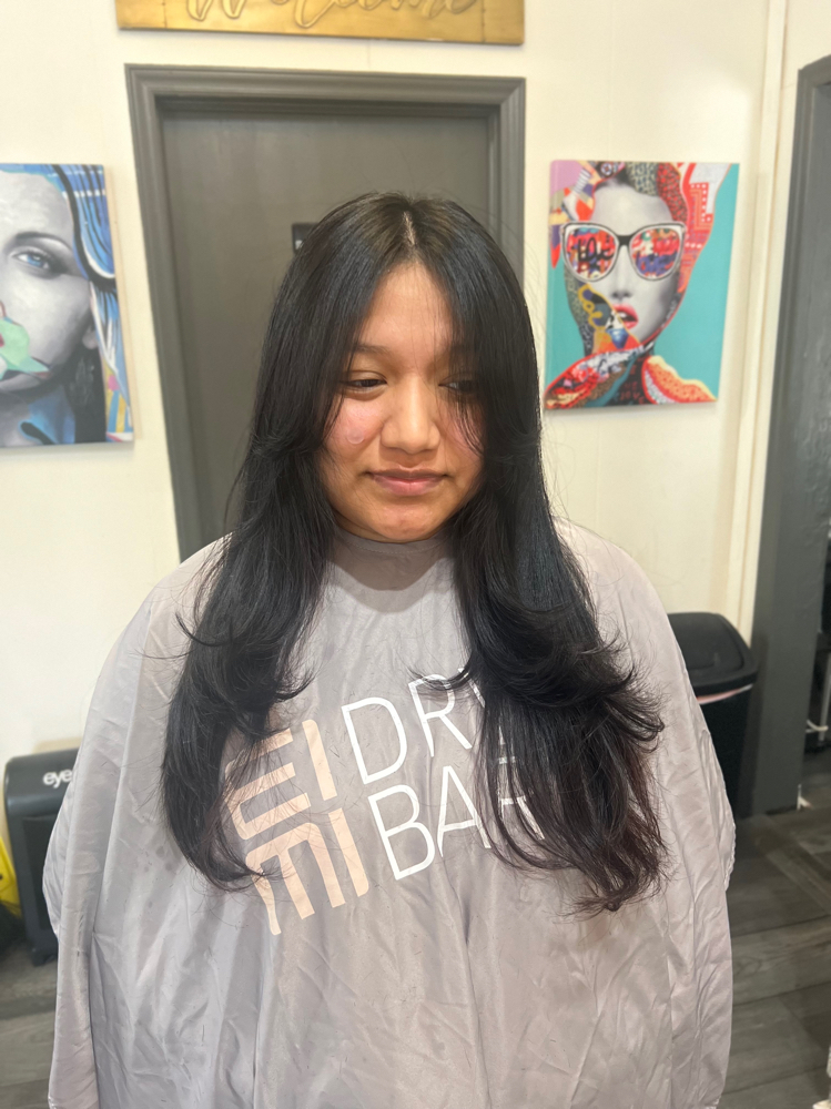 Women’s Haircut /shampoo,cut &style