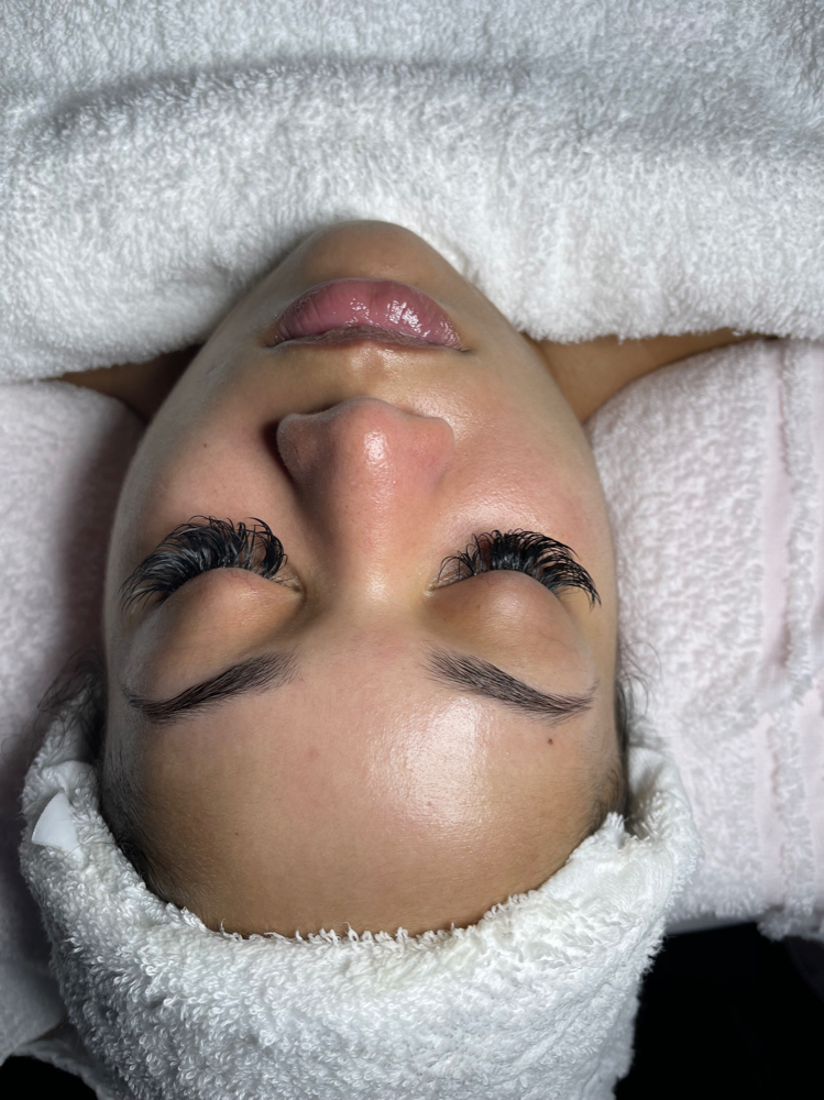 Brightening Facial
