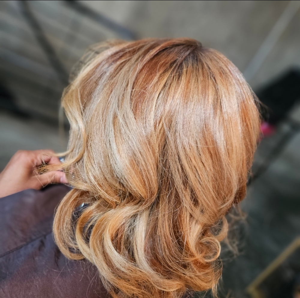 Detailed Luxury Trim at Luxury Hair Care by Lauren Rochelle in Atlanta, GA