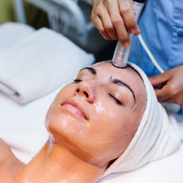 Calm & Cool Recovery Facial at Snap Medical Wellness in Libertyville, IL