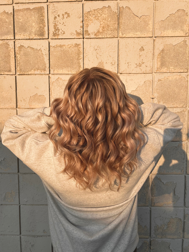 Jenna Retouch + Partial Foil