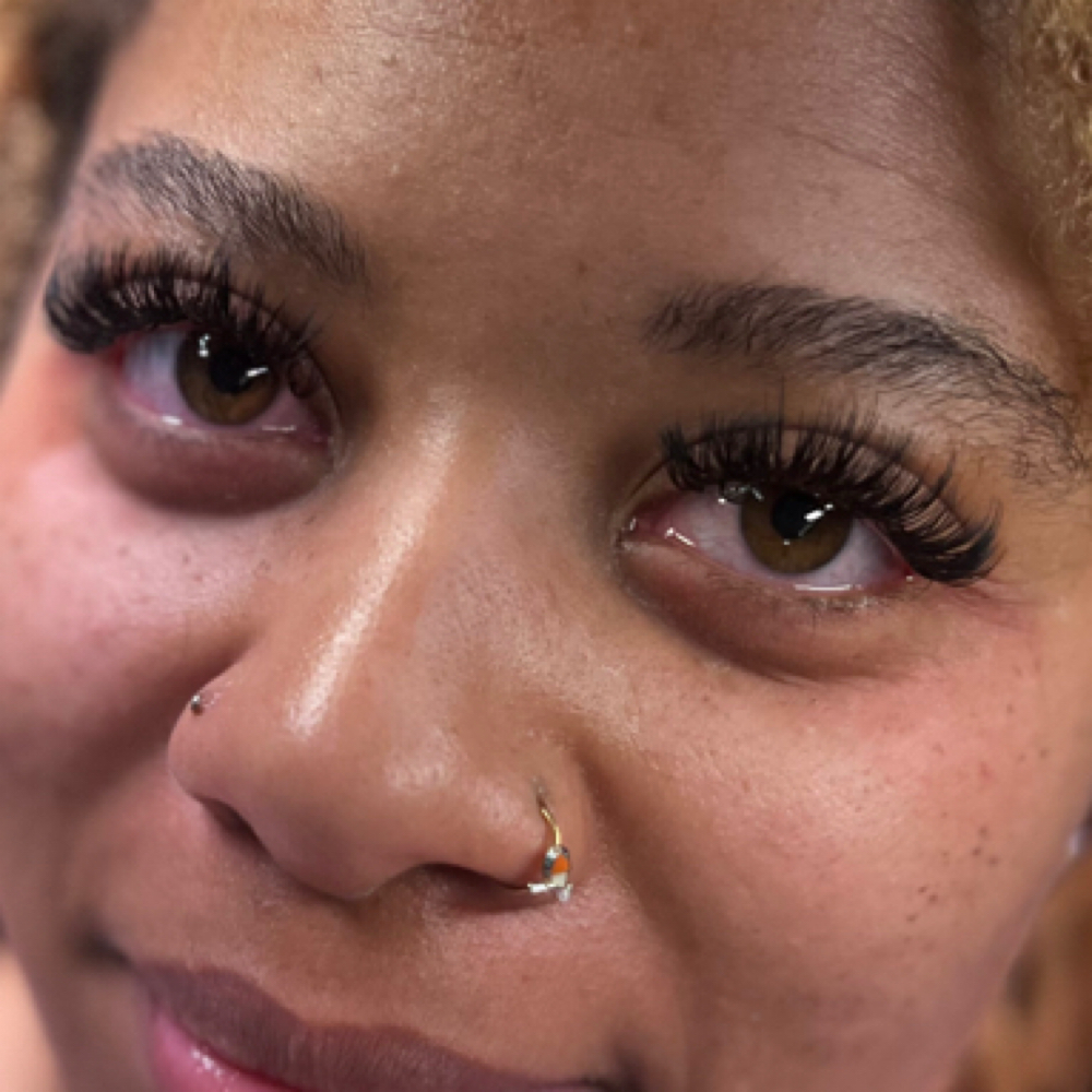 The TK Signature Lash Set at Salon 3:5 in Fayetteville, AR