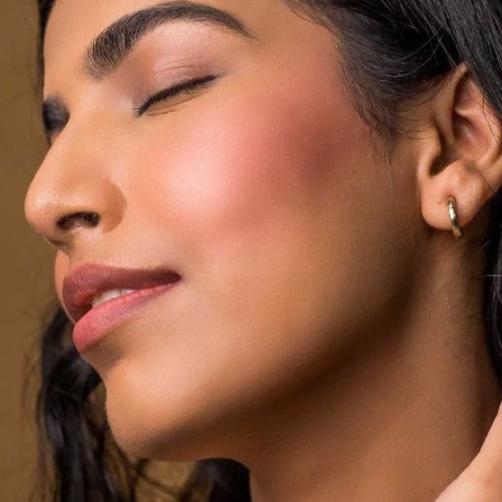 Lip/Chin/Eyebrow at Lola's Beauty in Midlothian, VA