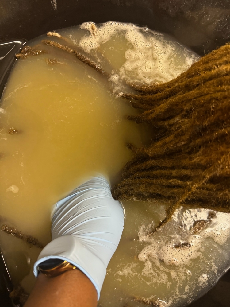 Loc Detox &  Scalp Treatment