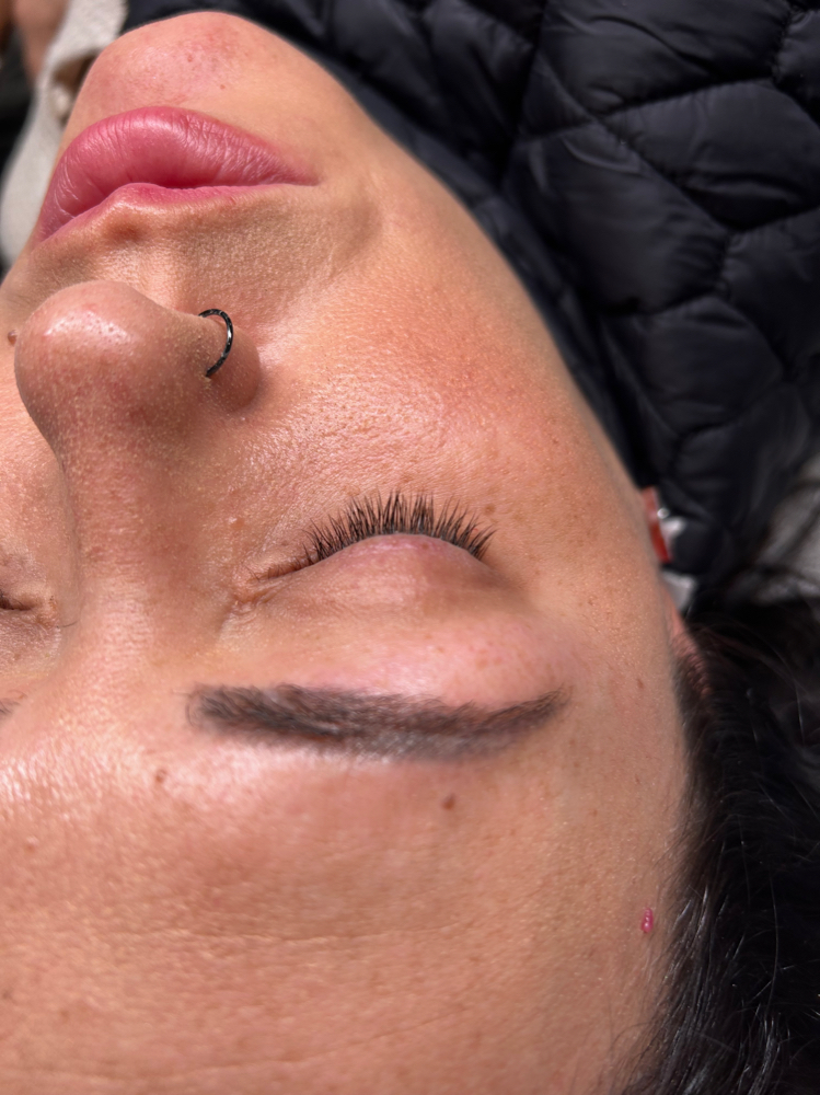 Lash Removal